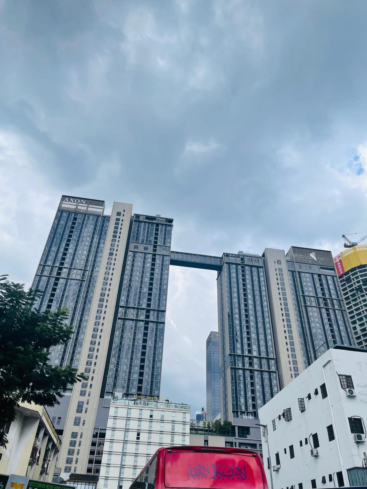 Apartament Axon Infinity Pool Kl Kuala Lumpur Zewnętrze zdjęcie